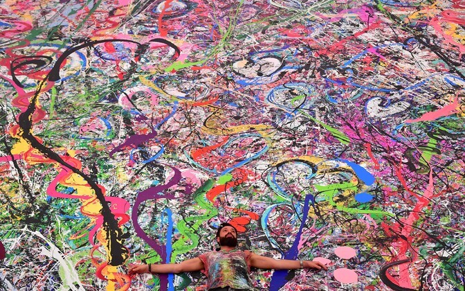 Maailma suurima maali müügiga koguti heategevuseks üle 50 miljoni euro.