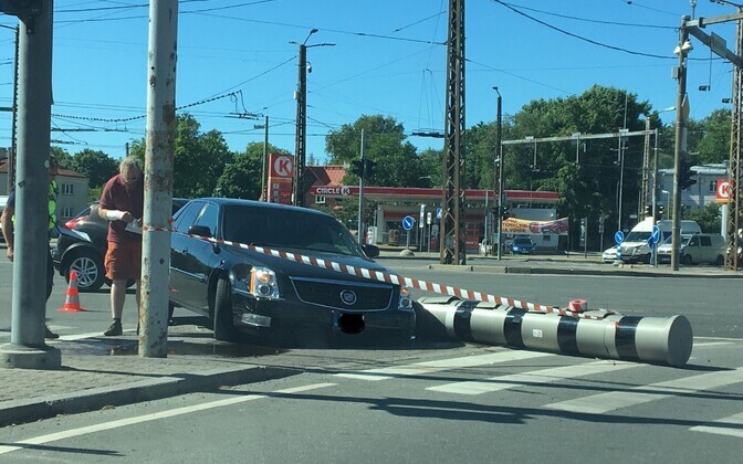 Avarii Kristiine ristmikul.