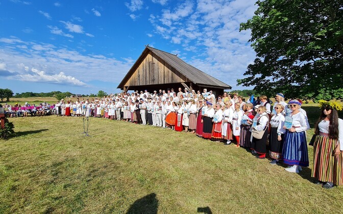 The Small Islands Song Festival on Abruka.