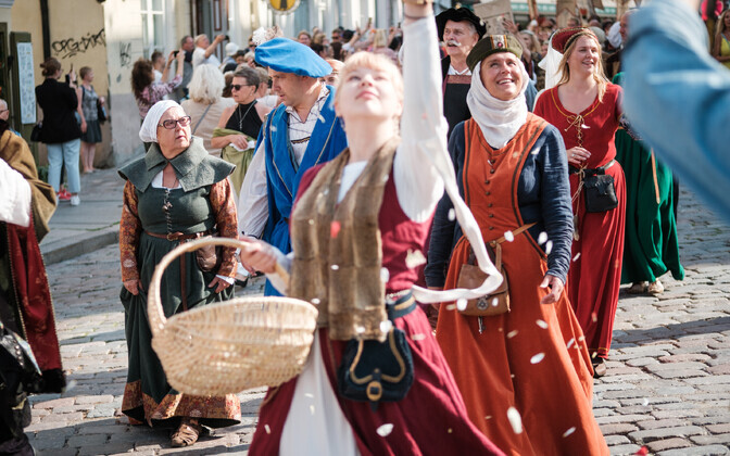 Tallinn Medieval Days' opening procession on Thursday.