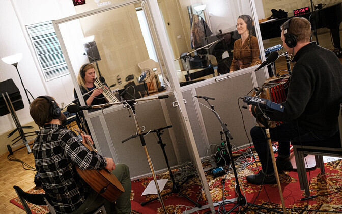 ansambli Rüüt stuudiokontsert