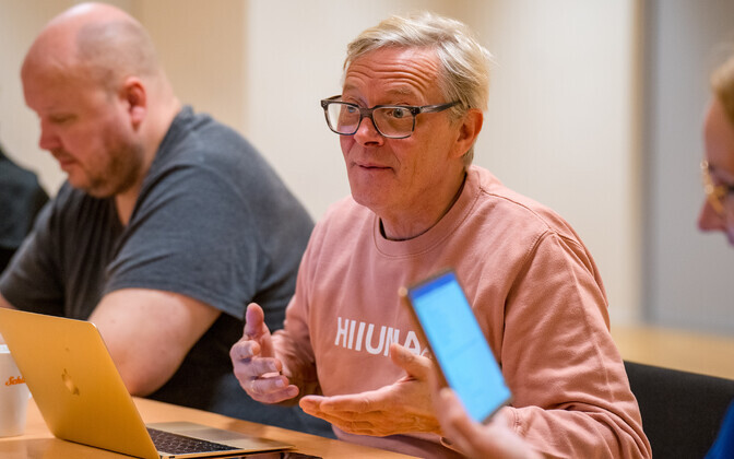 Ugalas algasid Sander Puki lavastuse “Kuhu sa jäid?” proovid