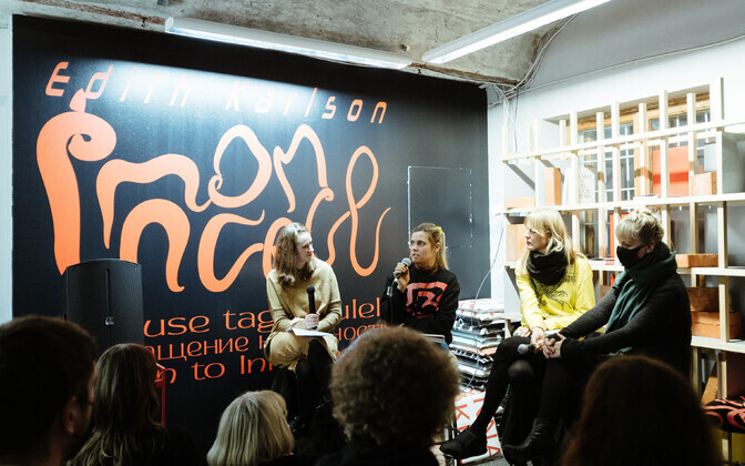 Edith Karlson esitles raamatut oma viimase 12 aasta loomingust