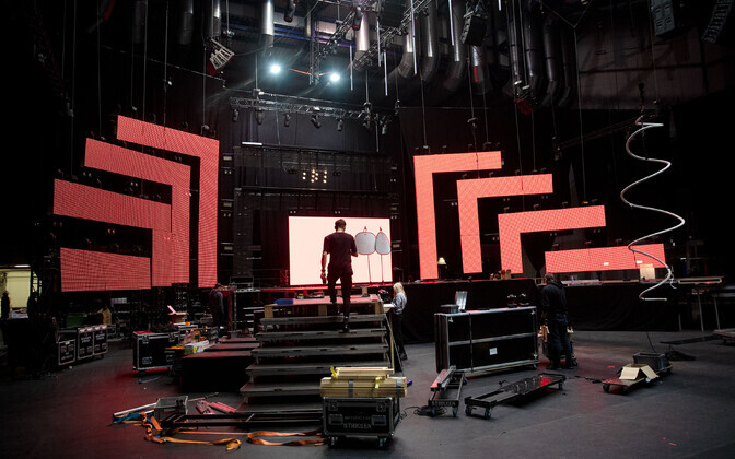 Saku suurhallis alustati Eesti Laulu lava ehitamisega