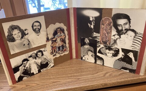 Aleksandr Popolitovi mälestusnäituse ettevalmistus.