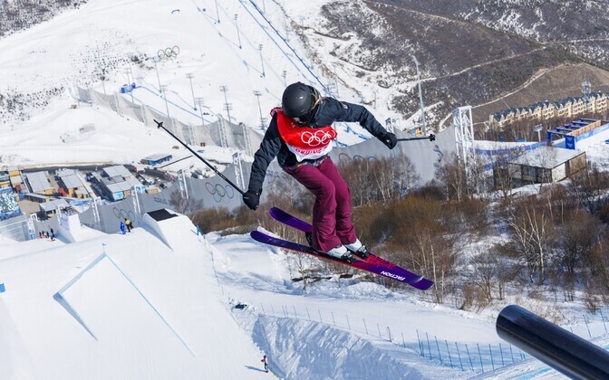 Kelly Sildaru treening Pekingi olümpiamängude pargisõidurajal