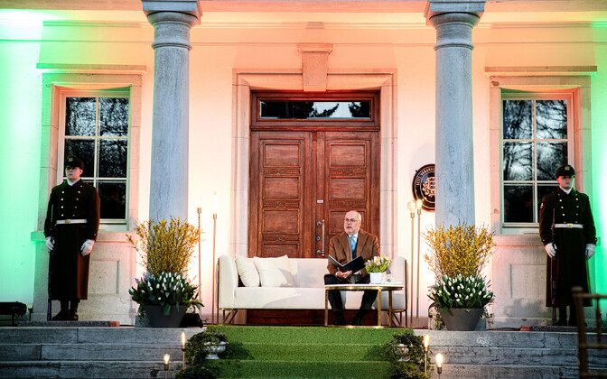 .All-day Estonian-language reading marathon taking place in front of the Office of the President in Tallinn. March 14, 2022.