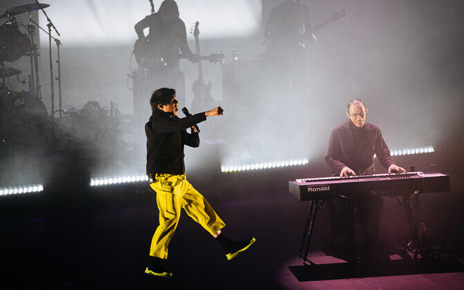 Sparks ansambel esineb Alexela kontserdimajas