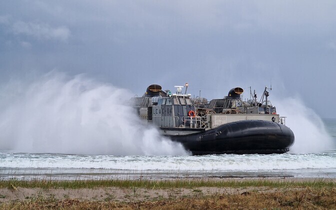 USA merejalaväelased tegid dessandi Saaremaa põhjarannikule