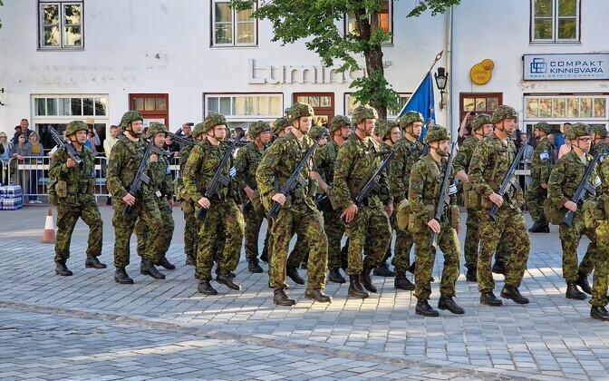 Võidupüha paraadi peaproov Kuressaares.