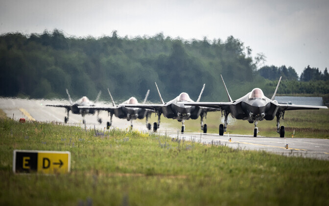 U.S. F35's arriving at Ämari Air Base.