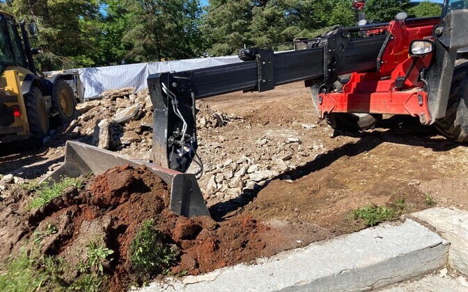 Tühi plats, kus varem kõrgus Rakvere punamonument