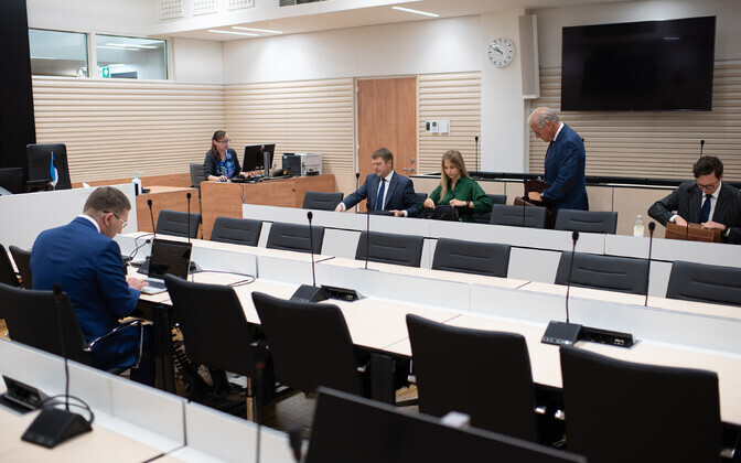 На предварительном заседании стороны договорились, что к рассмотрению дела по существу суд приступит в ноябре.