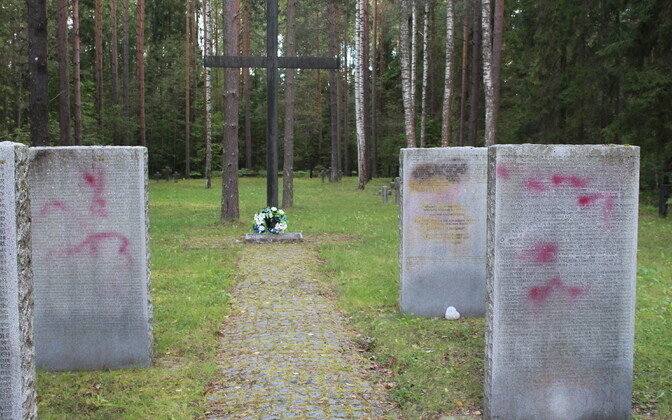 The vandalised grave stones in in Vana-Ahtme.
