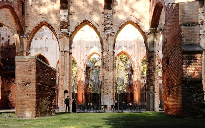 План ресторана в развалинах Домского собора в Тарту.