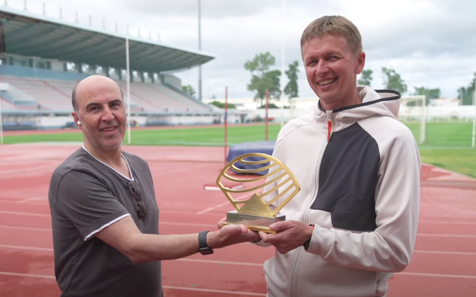 Gennadi Zujev (paremal)