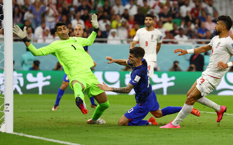 Кристиан Пулишич открыл счет в матче США и Ирана.