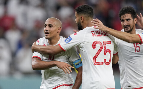 Wahbi Khazri (vasakul)