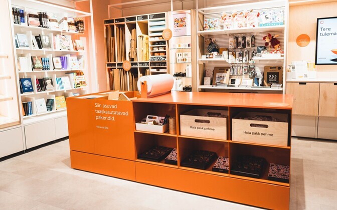 Новое почтовое отделение Omniva в Таллиннском универмаге.