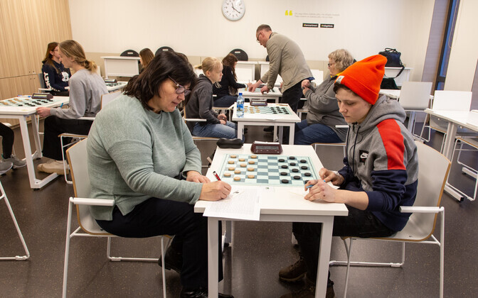 64r kabe Eesti meistrivõistluste avamine ja 1. voor.