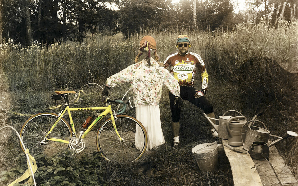 Retrospektiivnäitus fotokunstnik Toomas Kalve loomingust.