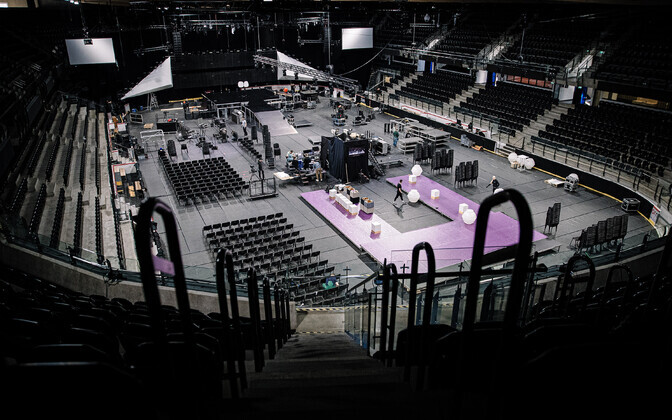 Подготовка к Eesti Laul в Ледовом холле Tondiraba.