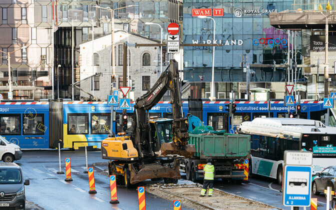 Строительство новой трамвайной линии.