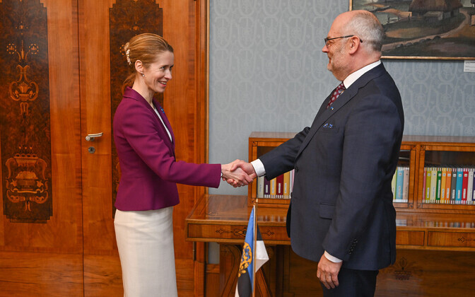 Алар Карис назначил Каю Каллас кандидатом в премьер-министры.