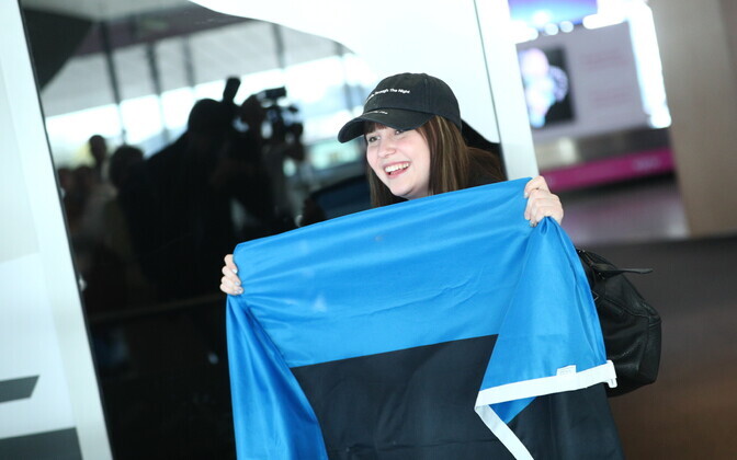 Встреча Алики в Таллиннском аэропорту.