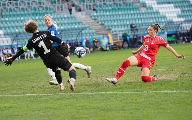 ЧЕ по футболу среди девушек до 17 лет: Эстония-Швейцария.