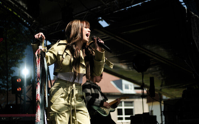 Алика выступила на Днях Старого города.