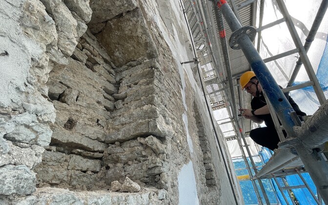 Haljala Church restoration work.