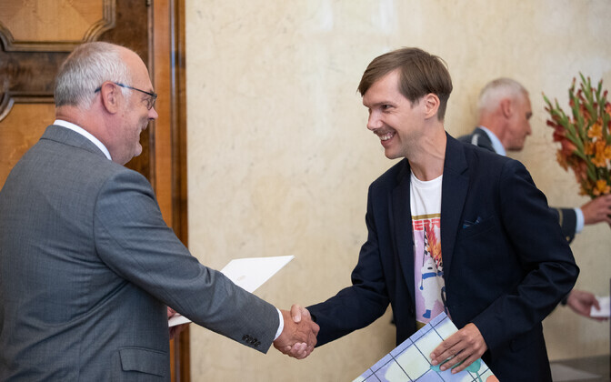 Премию получил режиссер Сандер Йоон.