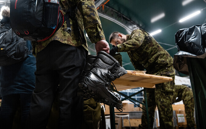Members of the 911th Air Base Defense Unit arriving at snap defense readiness exercise 