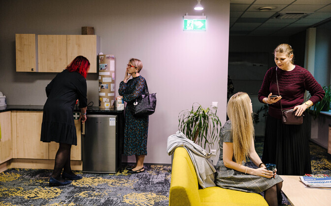 Предупредительная забастовка в школе Кийли.