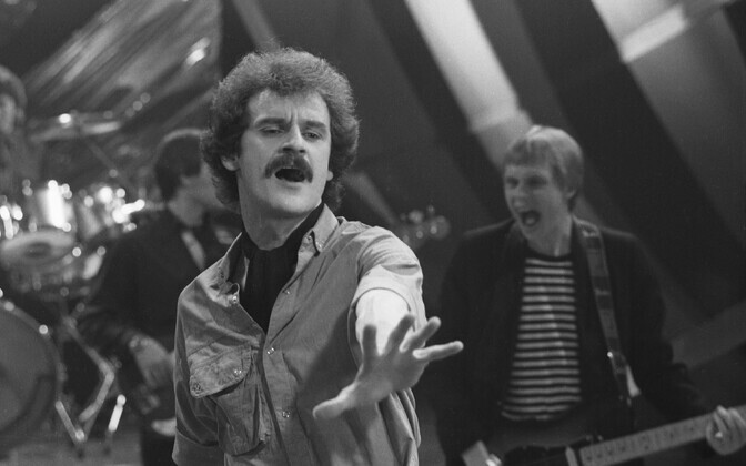 Urmas Alender ansambliga Ruja (1985)