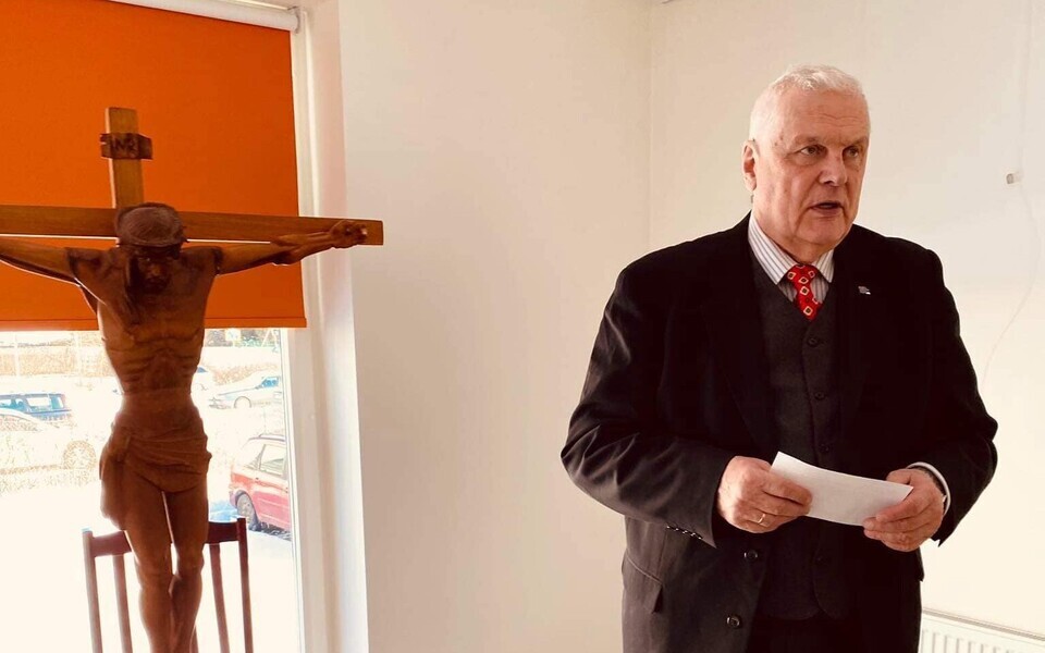 Херман Симм в приходе св. Павла в Сауэ.