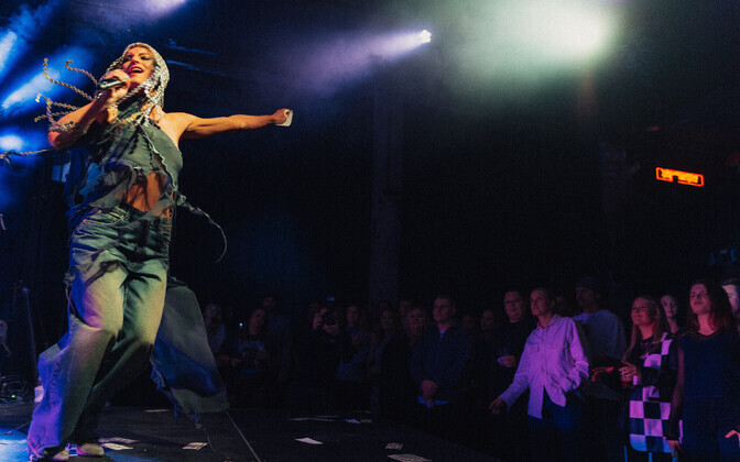 Raheli debüütalbumi 