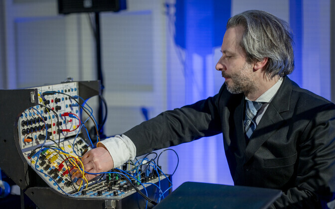 Tallinna Kammerorkester ja Eesti Nüüdismuusika Keskuse kollektiivid andsid ühise kontserdi