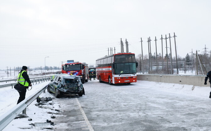 Ahelavarii Tallinna ringteel suunaga Jürist Maardu poole