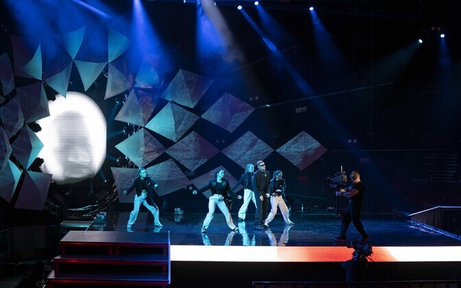 В ледовом холле 