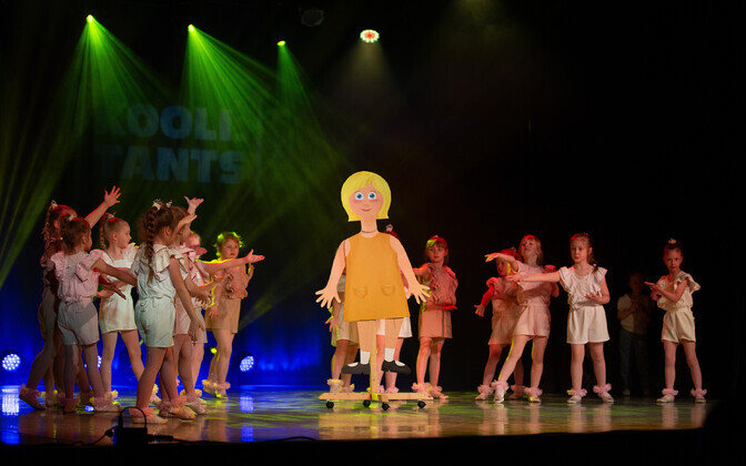 Koolitantsu Saaremaa maakondlik tantsupäev