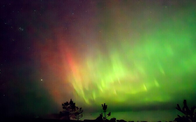 Virmalised Saaremaa põhjarannikul.