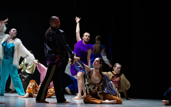 Lääne- ja Ida-Virumaa tantsijad kogunesid Rakvere Teatrisse Koolitantsu suurele tantsupäevale