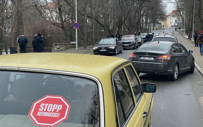 EKRE protest automaksu vastu Toompea tänaval