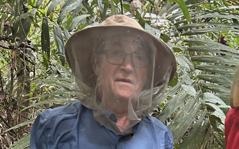 Ülo Mander Epena turbasoometsas.