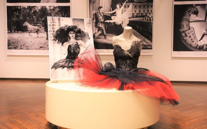 Театр Vanemuine открыл выставку в честь 85-летия балетной труппы.