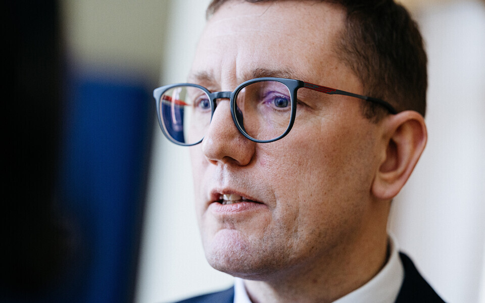 Кристен Михал.