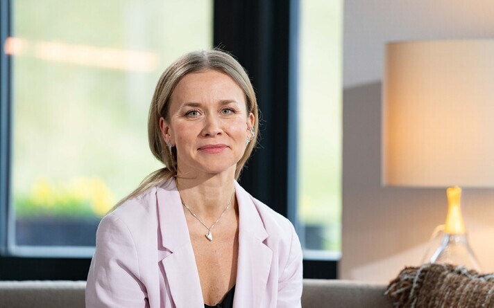 Эвелин Выйгемаст.