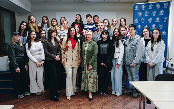 Участники Летней школы журналистики посетили студии ERR.